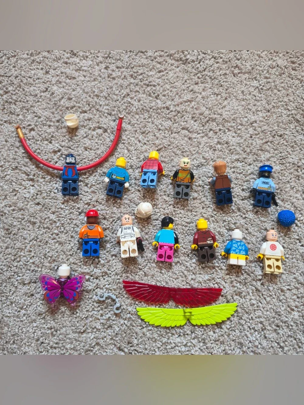 Lot of 12 Lego Minifigures Various - Picture 11 of 13